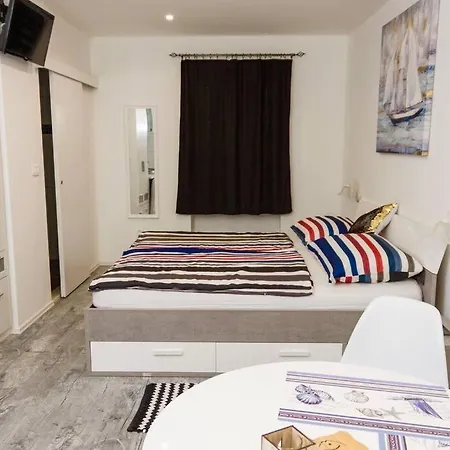 Luxury Studio 2 Near Palace And Beach سبليت